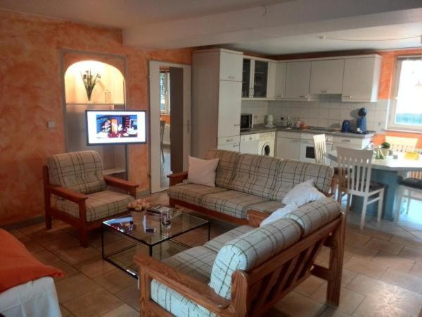 Uni - Luebeck Appartement Groß Grönau Εξωτερικό φωτογραφία