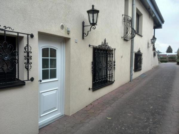 Uni - Luebeck Appartement Groß Grönau Εξωτερικό φωτογραφία